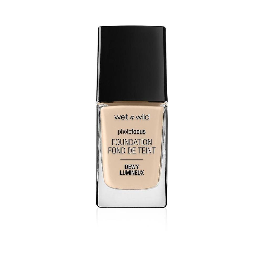 ويت ان وايلد كريم اساس -Nude Ivory 
